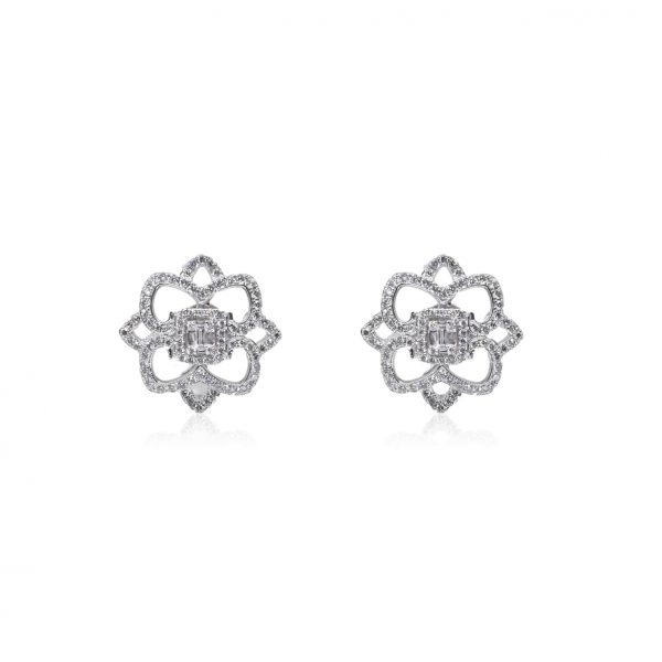 Bellagio_18ct White Gold Claw Set Diamond Selene Flower Earrings