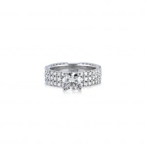 18ct White Gold Claw Set Diamond Signature Diamond Ring