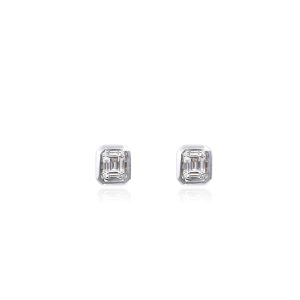 18ct White Gold Claw Set Baguette & Round Diamond Selene Plain Halo Stud Earrings