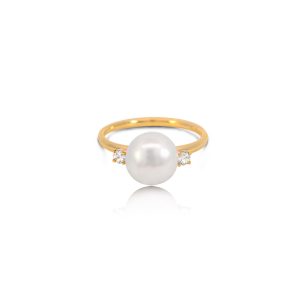 18ct Yellow Gold Diamond & Fresh Water Pearl Lulua Ring